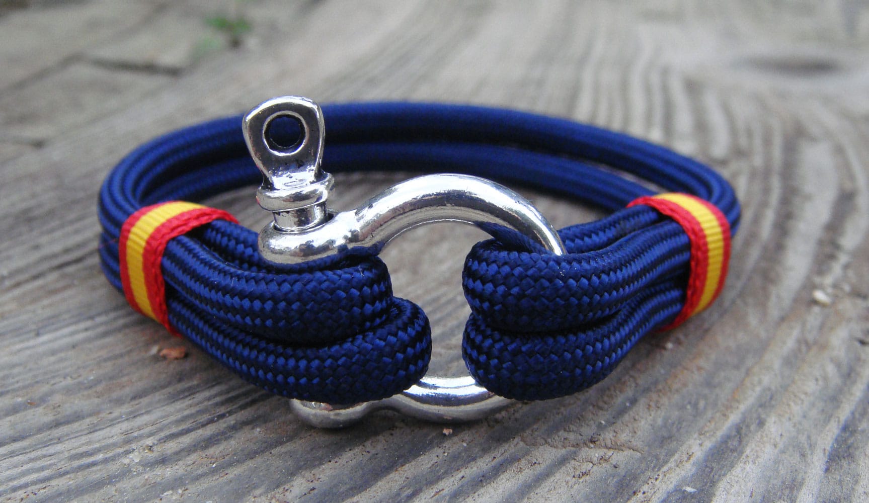 Pulsera náutica marino con bandera de España cierre grillete