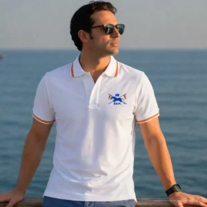 Polo Escuadrón de Escolta Real blanco hombre con bandera de España en cuello