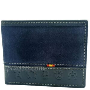 Cartera de piel de serraje marino con bandera de España.. Fabricado a mano en España.