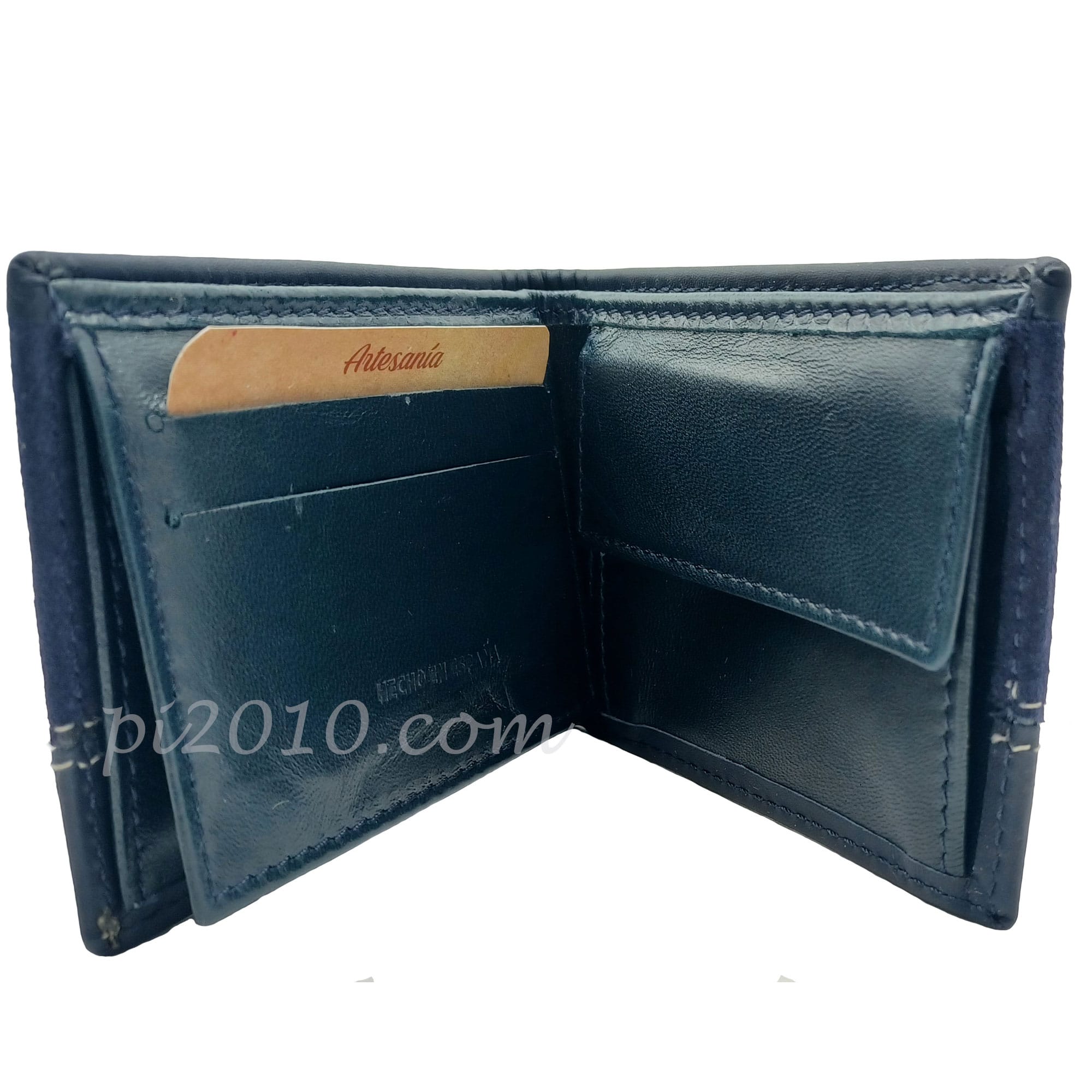 Cartera de piel de serraje marino con bandera de España.. Fabricado a mano en España.